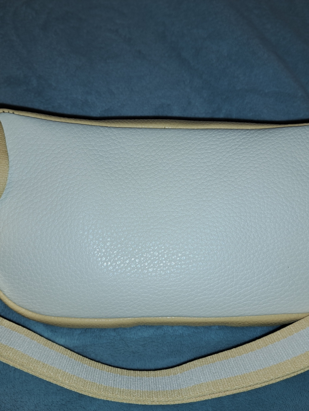 New With Tag kate spade Cream Leather Crossbody Bag - Picture 4 of 4